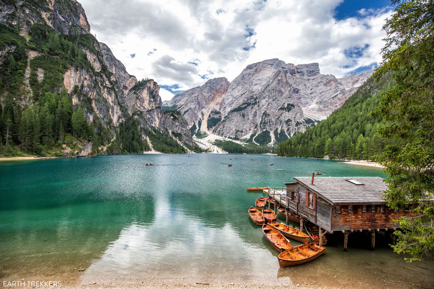 Lago di Braies Photo